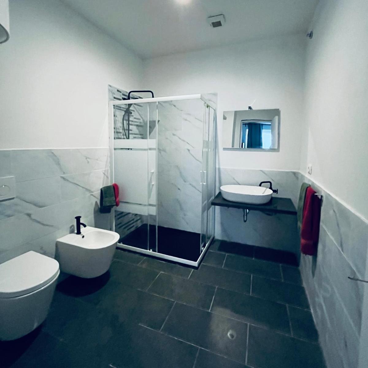 לה ספציה Esterina Rooms מראה חיצוני תמונה